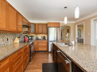 Photo 2: 1136 Lucille Dr in Central Saanich: CS Brentwood Bay House for sale : MLS®# 838973