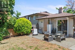 Photo 21: 4116 Glanford Ave in Saanich: House for sale : MLS®# 953124