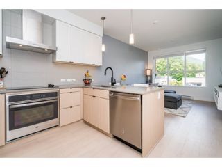 Photo 10: 415 3205 MOUNTAIN Highway in North Vancouver: Lynn Valley Condo for sale in "MILL HOUSE" : MLS®# R2207023