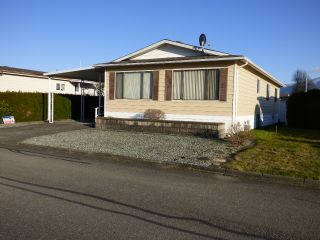 Main Photo: 101 9055 ASHWELL Road in Chilliwack: Chilliwack W Young-Well Manufactured Home for sale in "Rainbow Estates" : MLS®# R2437311