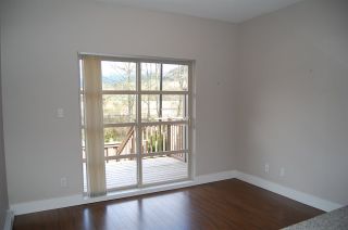 Photo 5: 1263 STONEMOUNT PLACE in Squamish: Downtown SQ Townhouse for sale : MLS®# R2049208