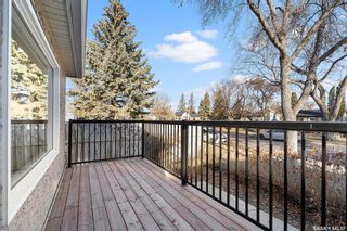 Photo 3: 707 M Avenue South in Saskatoon: King George Residential for sale : MLS®# SK952208