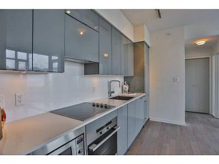 Photo 6: 2701 161 W GEORGIA Street in Vancouver: Downtown VW Condo for sale in "cosmo" (Vancouver West)  : MLS®# V1109949