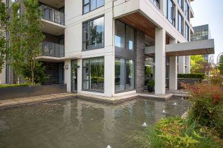 Photo 2: 803 5868 AGRONOMY Road in Vancouver: University VW Condo for sale in "SITKA" (Vancouver West)  : MLS®# R2269034