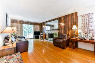 Photo 2: 3340 GARDEN Drive in Vancouver: Grandview VE House for sale (Vancouver East)  : MLS®# R2248806