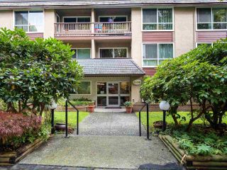 Photo 1: 113 8680 FREMLIN Street in Vancouver: Marpole Condo for sale in "COLONIAL ARMS" (Vancouver West)  : MLS®# R2416429