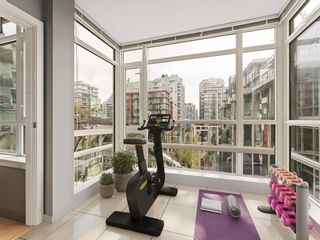 Photo 8: 707 89 W 2ND Avenue in Vancouver: False Creek Condo for sale (Vancouver West)  : MLS®# R2852794
