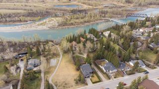 Photo 12: 8132 48 Avenue NW in Calgary: Bowness Detached for sale : MLS®# A2050353