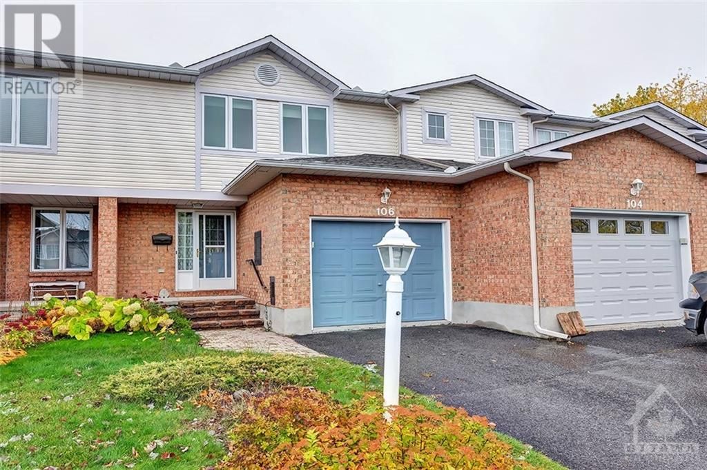 Main Photo: 106 WHALINGS CIRCLE in Ottawa: House for sale : MLS®# 1367329