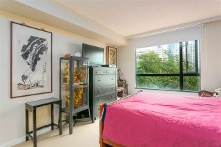 Photo 11: 504 1132 HARO Street in Vancouver: West End VW Condo for sale in "THE REGENT" (Vancouver West)  : MLS®# R2237242