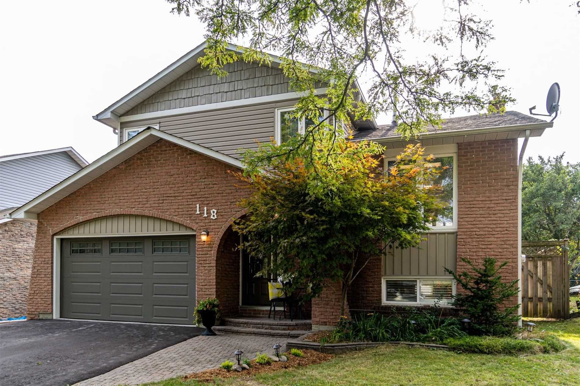 Main Photo: 118 Guthrie Crescent in Whitby: Lynde Creek House (Sidesplit 5) for sale : MLS®# E4896414