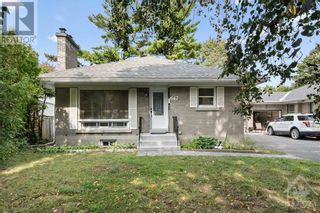 Photo 1: 647 CHADBURN AVENUE in Ottawa: House for sale : MLS®# 1361707