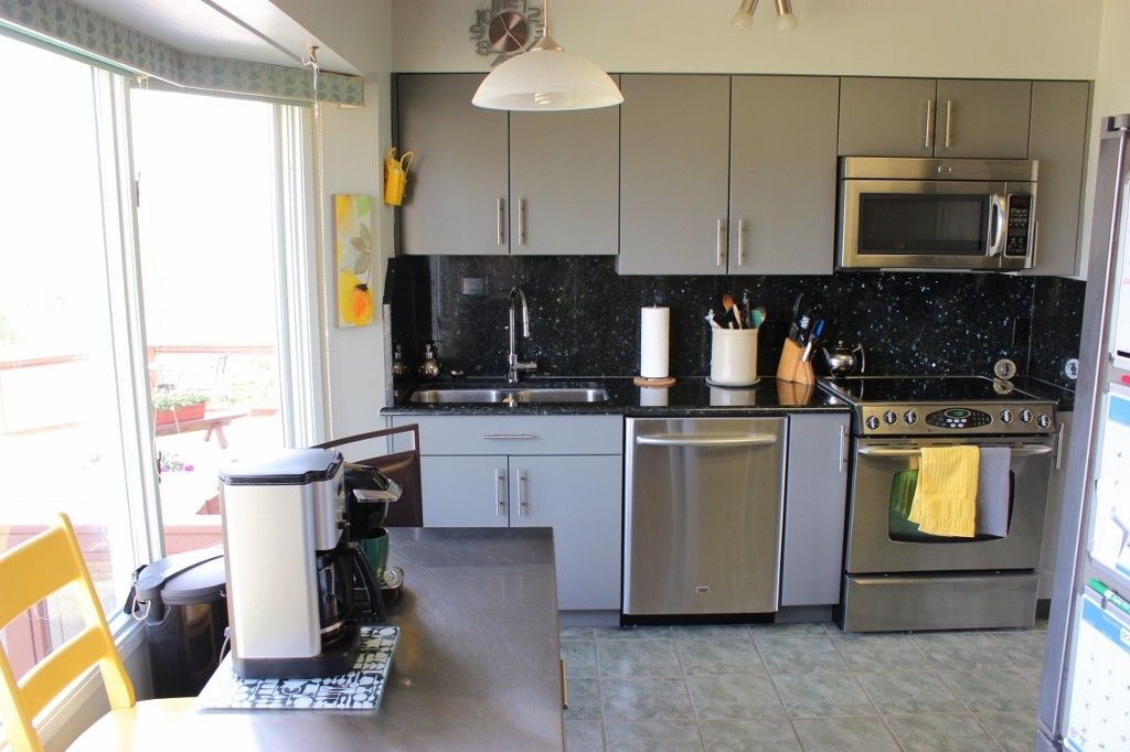 Photo 8: Photos: 5877 Buckhorn Road in Kamloops: Cherry Creek House for sale : MLS®# New