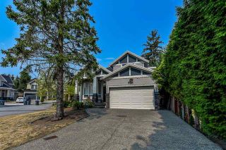 Photo 2: 19393 62Ave in Surrey: House for sale (Cloverdale)  : MLS®# R2296662