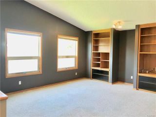 Photo 4: 123 Julia Road in Winnipeg: River Park South Residential for sale (2F)  : MLS®# 1818783