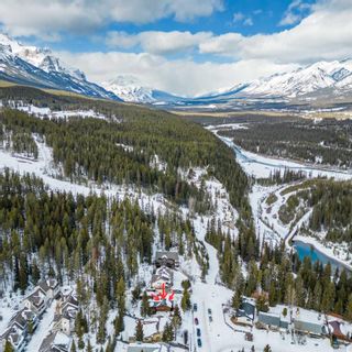 Photo 2: 309 THREE SISTERS Drive: Canmore Detached for sale : MLS®# A2026953