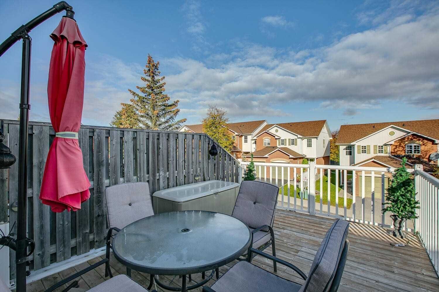 Photo 14: Photos: 688 Limpert Terrace in Newmarket: Gorham-College Manor Condo for sale : MLS®# N5421247