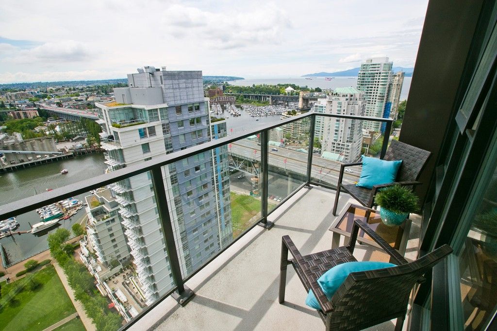 Photo 16: Photos: 3202 583 BEACH Crescent in Vancouver: Yaletown Condo for sale in "TWO PARKWEST" (Vancouver West)  : MLS®# V1008812