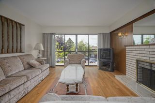 Photo 3: 1691 E 57TH Avenue in Vancouver: Fraserview VE House for sale (Vancouver East)  : MLS®# R2697483