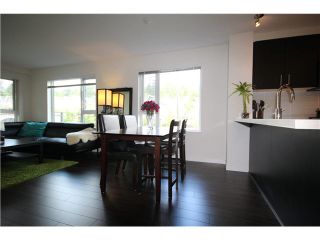 Photo 4: 217 3163 RIVERWALK Avenue in Vancouver: Champlain Heights Condo for sale (Vancouver East)  : MLS®# R2062360