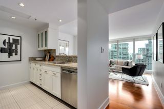 Photo 10: 1705 590 NICOLA Street in Vancouver: Coal Harbour Condo for sale in "Cascina" (Vancouver West)  : MLS®# R2677050