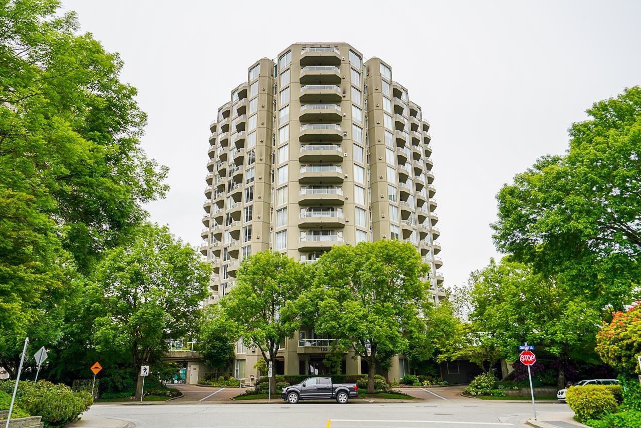Main Photo: 403 1135 QUAYSIDE Drive in New Westminster: Quay Condo for sale in "ANCHOR POINTE" : MLS®# R2706326
