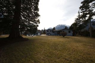 Photo 20: 40228 DIAMOND HEAD Road in Squamish: Garibaldi Estates House for sale : MLS®# R2348707