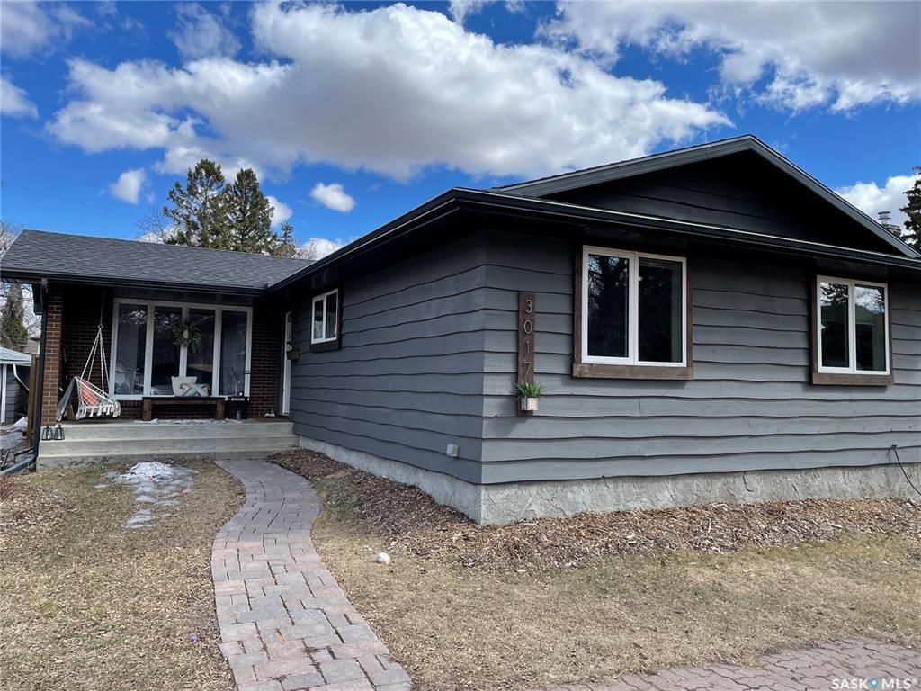 Main Photo: 3017 Argyle Road in Regina: Lakeview RG Residential for sale : MLS®# SK890746