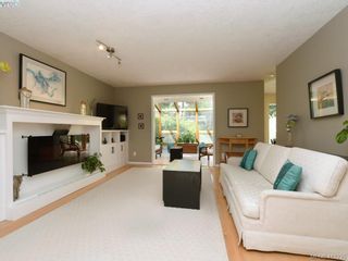 Photo 17: 4540 Pheasantwood Terr in VICTORIA: SE Broadmead House for sale (Saanich East)  : MLS®# 817353