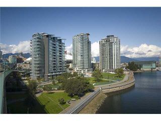Photo 19: 806 918 COOPERAGE Way in Vancouver: Yaletown Condo for sale in "THE MARINER" (Vancouver West)  : MLS®# R2000227