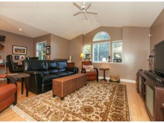 Photo 2: 3170 196TH Street in Langley: Home for sale : MLS®# F1429786