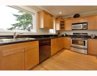 Photo 5: 2731 OLIVER in Vancouver: Arbutus House for sale (Vancouver West)  : MLS®# V693406