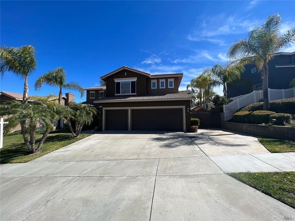 Main Photo: 3299 Rexford Way in Corona: Residential Lease for sale (248 - Corona)  : MLS®# OC22046404