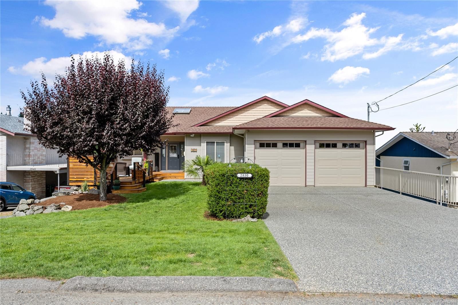 Main Photo: 2830 Haliday Cres in Nanaimo: Na Departure Bay House for sale : MLS®# 937859