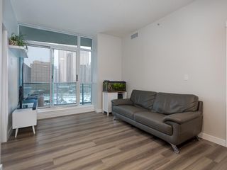 Photo 4: 1007 788 12 Avenue SW in Calgary: Beltline Apartment for sale : MLS®# A2014892