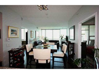 Photo 4: # 1003 138 E ESPLANADE ST in North Vancouver: Lower Lonsdale Condo for sale : MLS®# V1120625