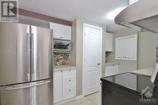 Photo 25: 212 ANNAPOLIS CIRCLE in Ottawa: House for sale : MLS®# 1373749