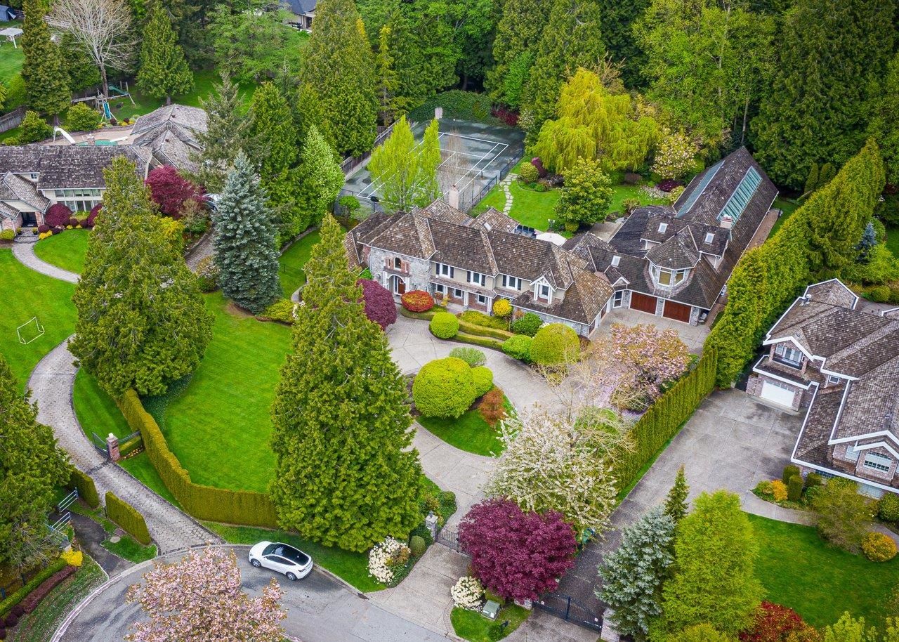 Main Photo: 13315 25 Avenue in Surrey: Elgin Chantrell House for sale (South Surrey White Rock)  : MLS®# R2737783
