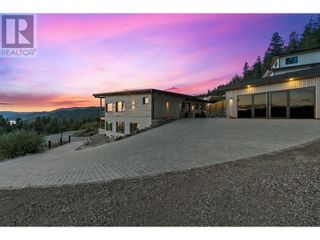 Photo 9: 2810 Outlook Way in Naramata: House for sale : MLS®# 10306758