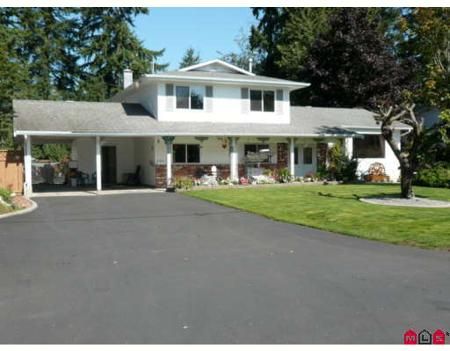 Main Photo: Family Home On 1/4 Acre Lot In Brookswood