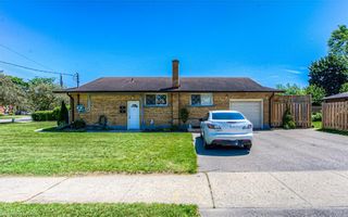Photo 2: 27 Weichel Street in Kitchener: 325 - Forest Hill Single Family Residence for sale (3 - Kitchener West)  : MLS®# 40572033
