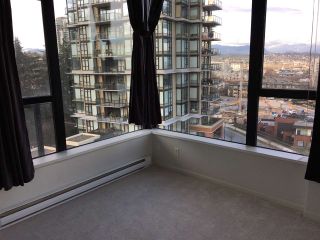 Photo 8: 805 11 E ROYAL Avenue in New Westminster: Fraserview NW Condo for sale in "VICTORIA HILL" : MLS®# R2138405