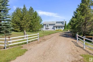 Photo 2: 2 55517 RGE RD 240: Rural Sturgeon County House for sale : MLS®# E4301269