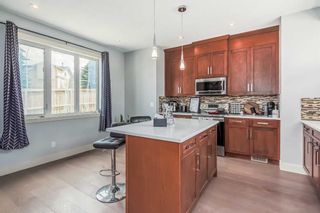 Photo 12: 471 34 Avenue NE in Calgary: Highland Park Semi Detached (Half Duplex) for sale : MLS®# A2109151