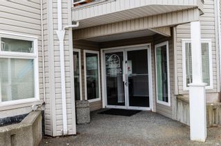 Photo 2: 302B 670 S Island Hwy in Campbell River: CR Campbell River Central Condo for sale : MLS®# 905401