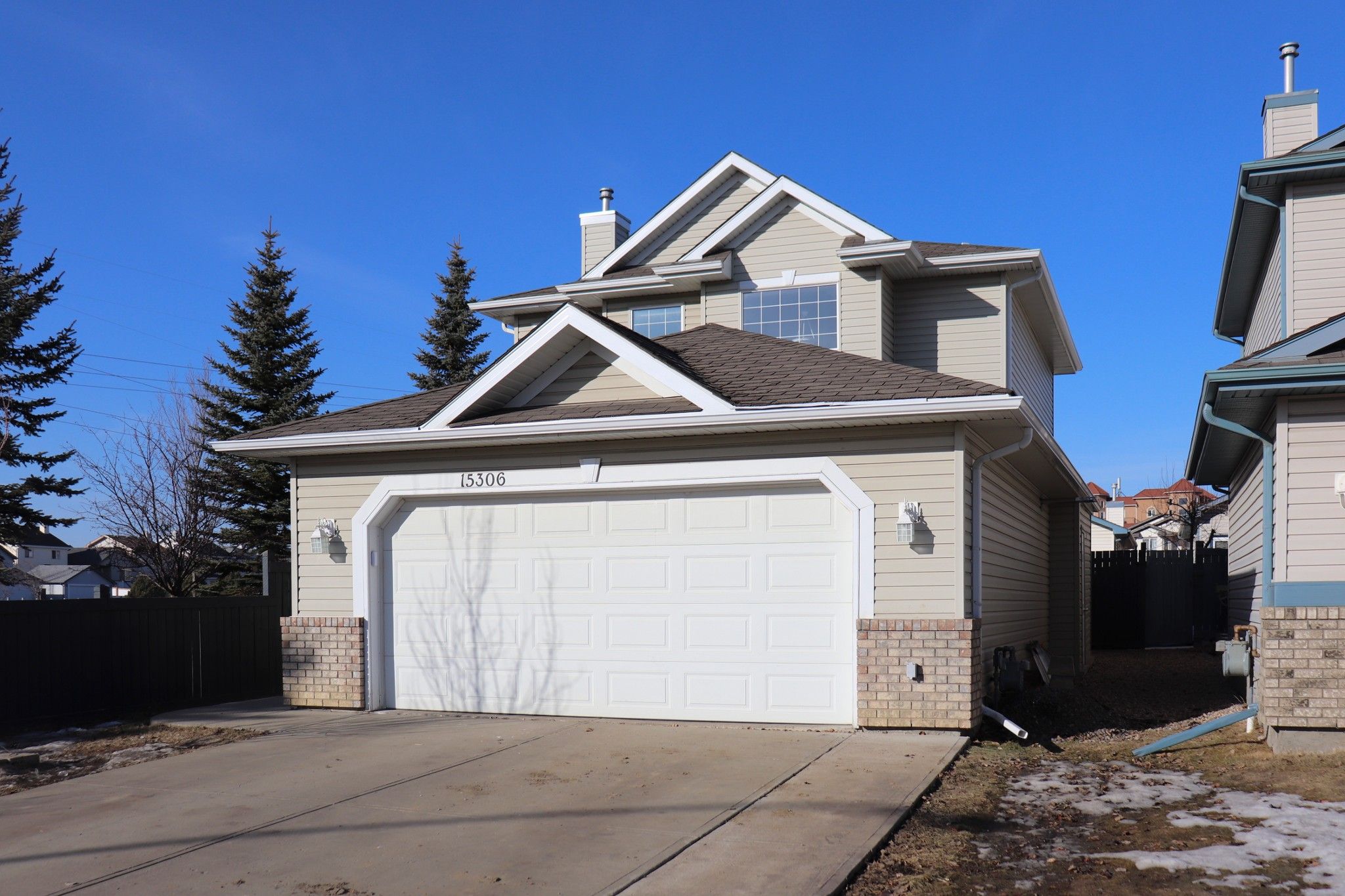 Main Photo: 15306 138a St NW in Edmonton: House for sale : MLS®# E4233828