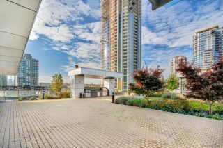 Photo 2: 4201 4485 SKYLINE Drive in Burnaby: Brentwood Park Condo for sale in "Solo District Altus" (Burnaby North)  : MLS®# R2763704