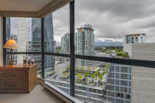 Photo 18: 902 1415 W GEORGIA Street in Vancouver: Coal Harbour Condo for sale in "Palais Georgia" (Vancouver West)  : MLS®# R2163813
