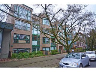 Photo 1: 104 2130 W 12TH Avenue in Vancouver: Kitsilano Condo for sale in "ARBUTUS WEST TERRACE" (Vancouver West)  : MLS®# V988017