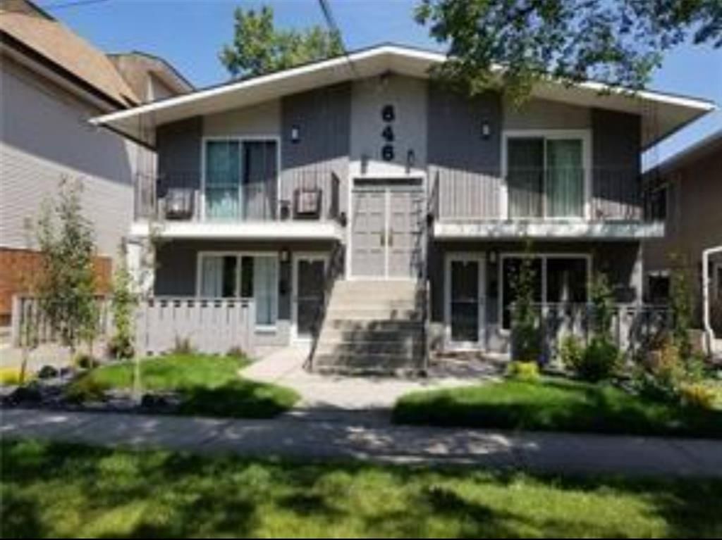 Main Photo: 646 2 Avenue NE in Calgary: Bridgeland/Riverside 4 plex for sale : MLS®# A1138777